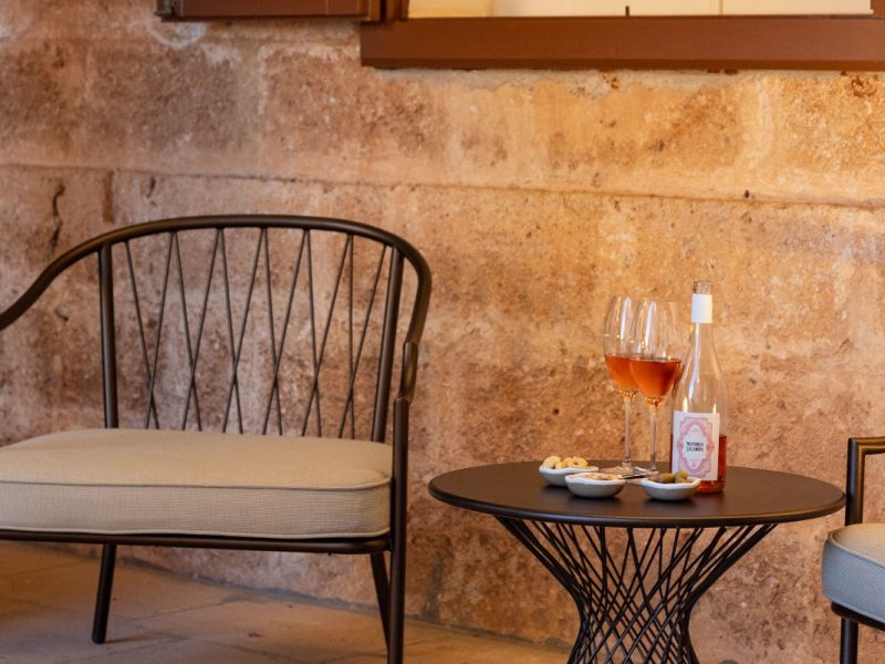 masseria-salamina-outdoor-farmahouse-suite